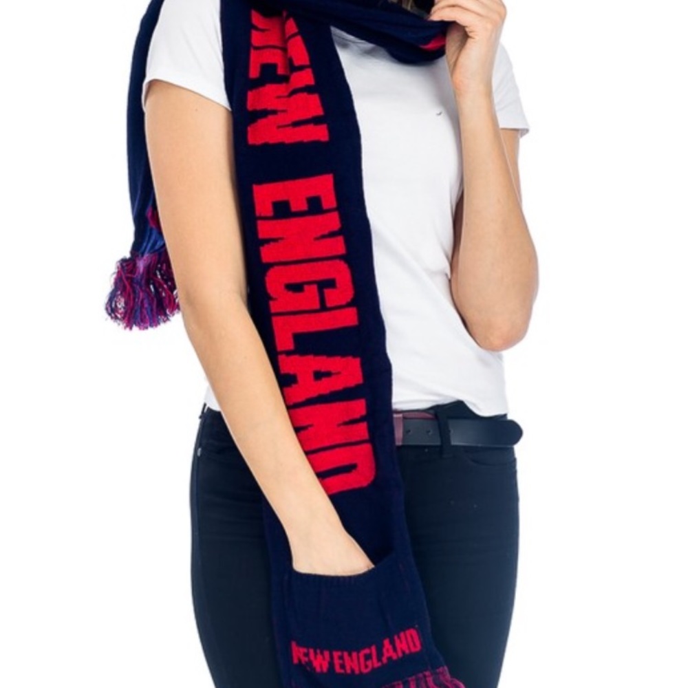 Great Gift! Unisex New England Football Team Warm Hand Pockets Scarf